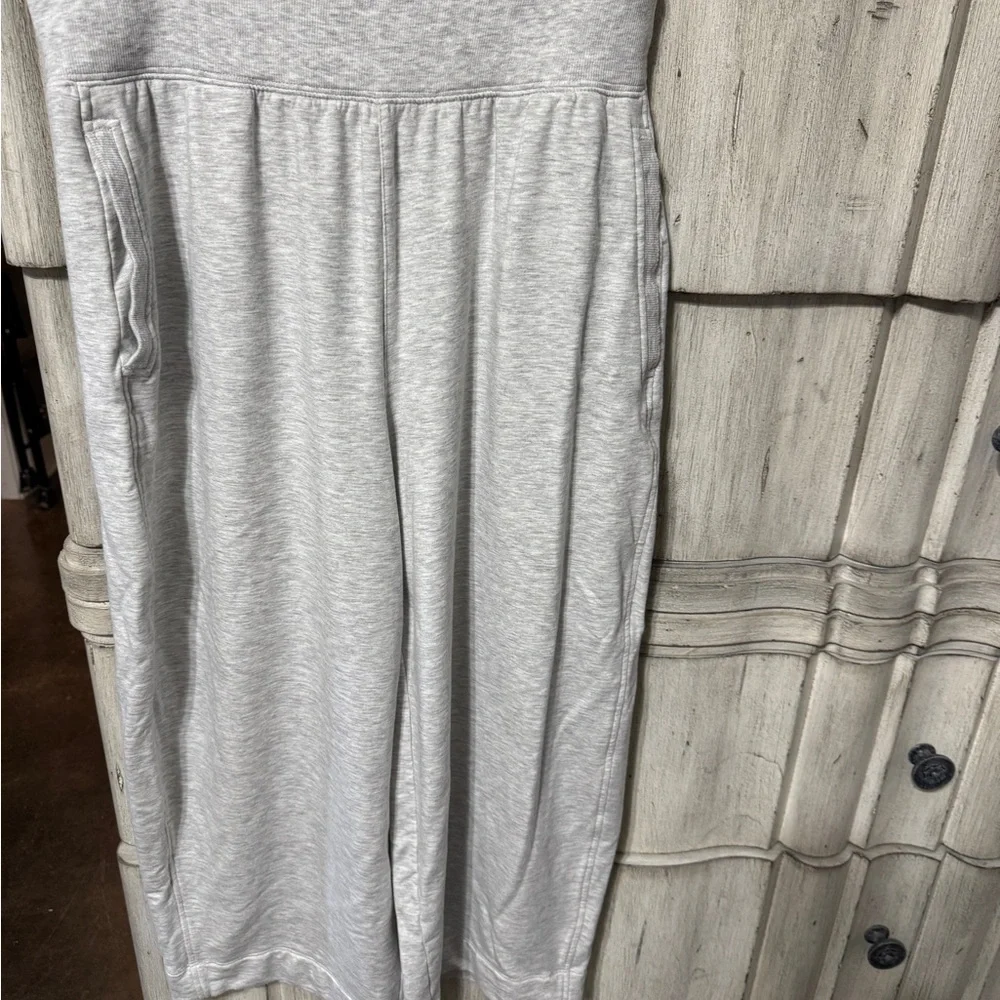 Athleta free flow culotte - Picture 5 of 9